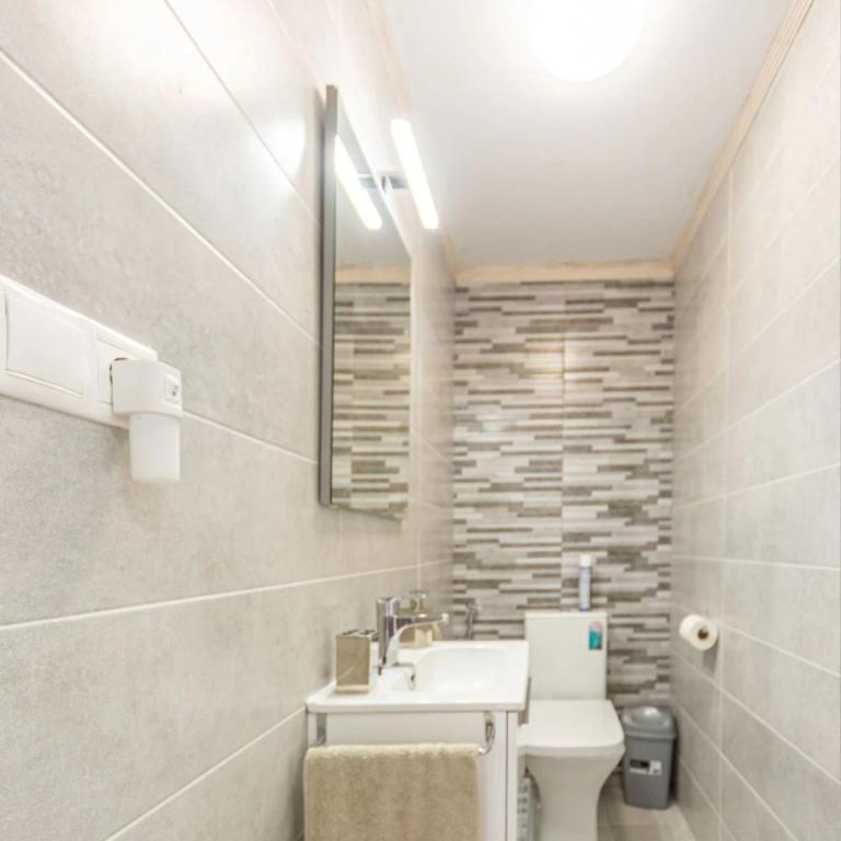 Moncayo - Apartamento de 2 dormitorios con balcón - 18