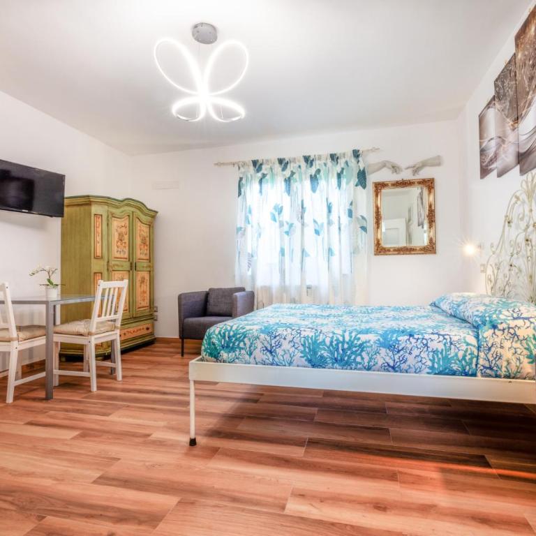 Raggio di Sole - Two-Bedroom House with Private Pool - 40