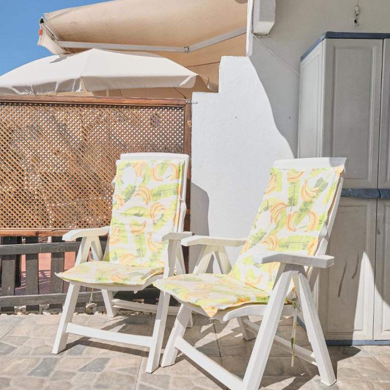 Delightful Bungalow Playmar: Comfort and Convenience in Maspalomas, Steps Away from Shopping Centers and Beaches - Apartamento de 1 dormitorio - 3
