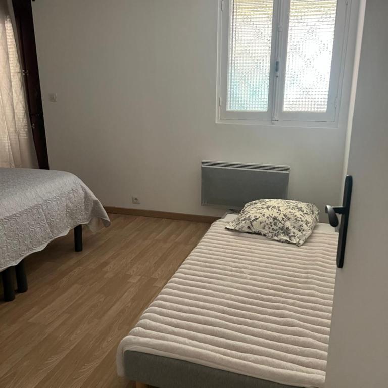 Bas de villa avec piscine - Appartement 2 Chambres - 7