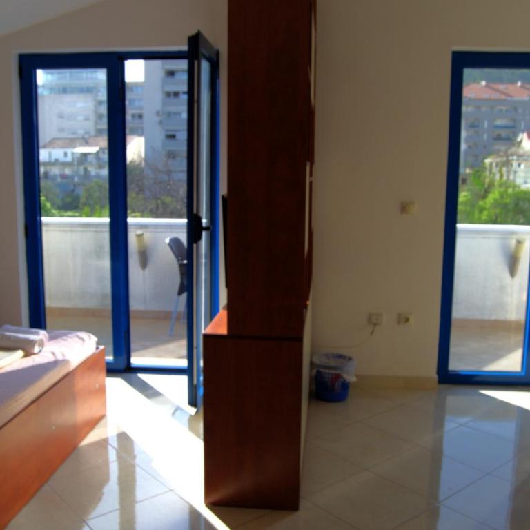Glory Suites - Studio Apartment - 22