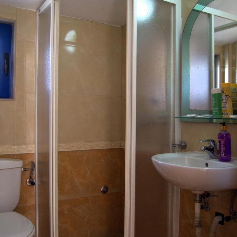 Glory Suites - Studio Apartment - 25