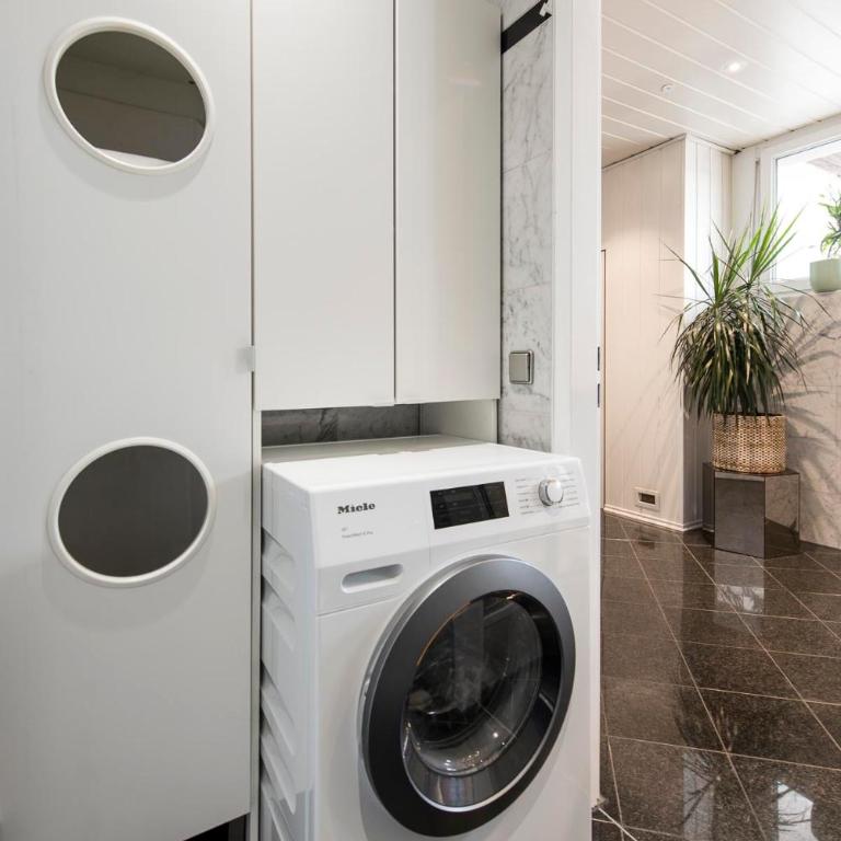 Munich Rooftop Retreat - Apartment - 18