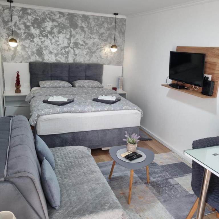 Apartments Deni - King Studio with Sofa Bed - 40