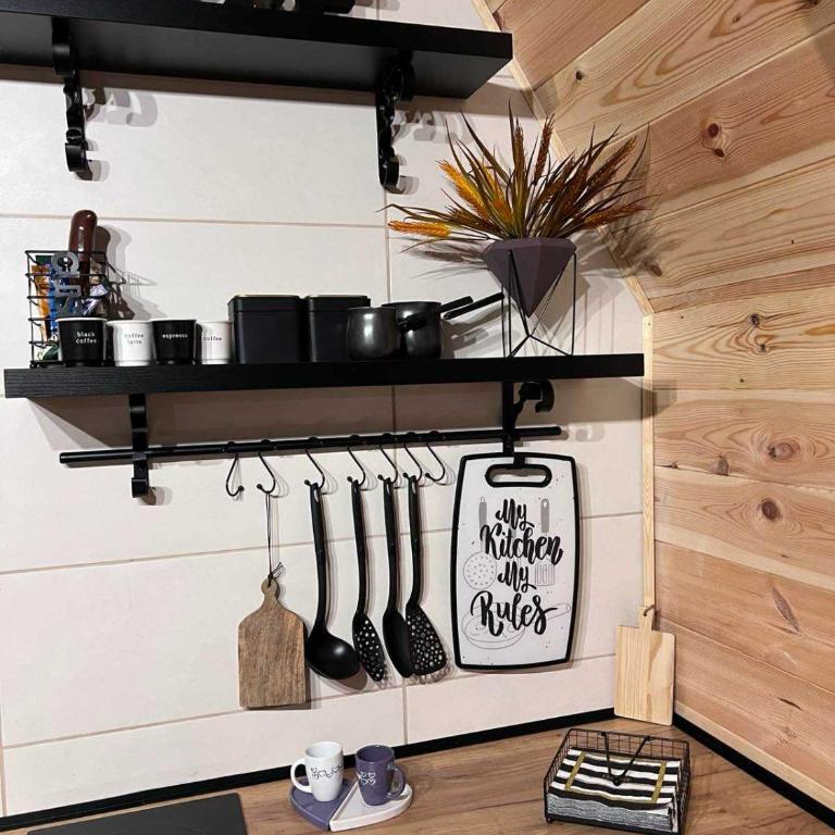 Pine forest-Black - Room #1184319401 - 25