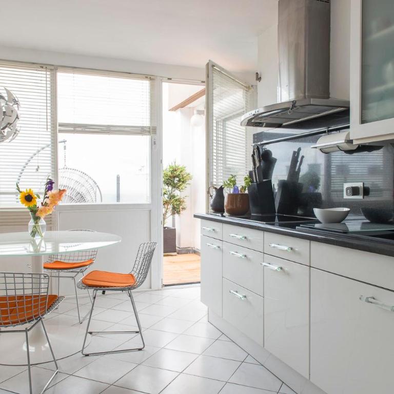 Munich Rooftop Retreat - Apartment - 11