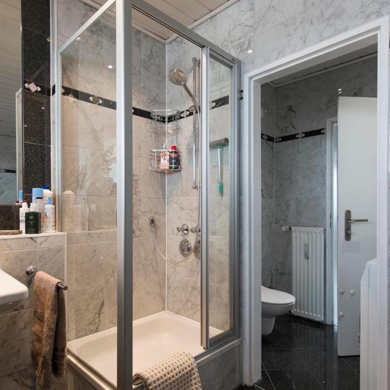 Munich Rooftop Retreat - Apartment - 8