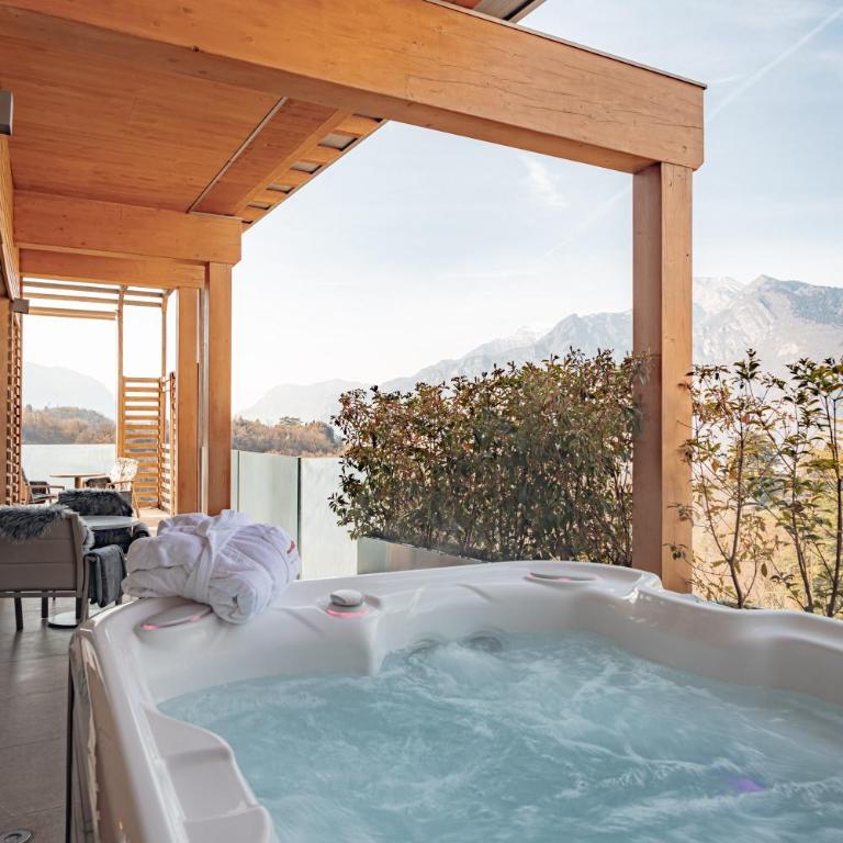 Hotel Villa Madruzzo - Junior Suite con Sauna Privata e Vasca Idromassaggio - 3
