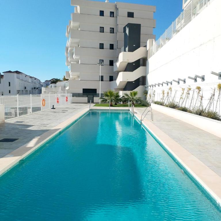Cona Marina Luxury - Three-Bedroom Apartment - 10