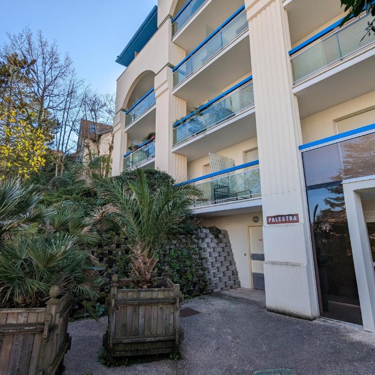 "Arcachon Centre - Agréable T2 avec Balcon, Parking Sécurisé et Équipement Bébé" - FR-1-420-64 - Apartment (4 Adults) - 1