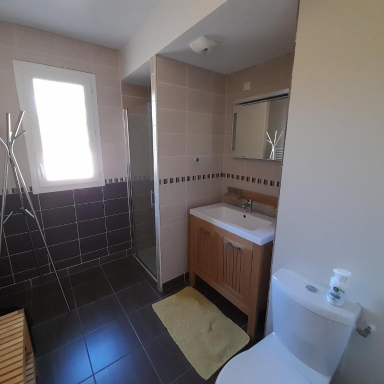 Jardin Privé et Terrasse - Appartement T2 à La Teste de Buch, Proche Plages et Activités - FR-1-319-424 - Appartement (4 Adultes) - 9