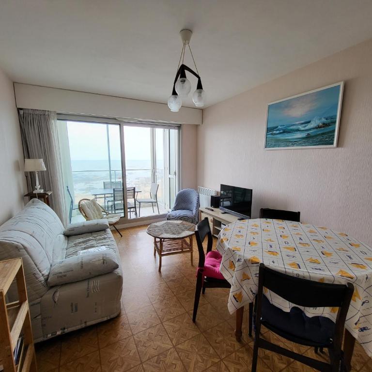 T2 avec loggia, parking, à 300m de la plage - FR-1-92-898 - Apartment (4 Erwachsene) - 1