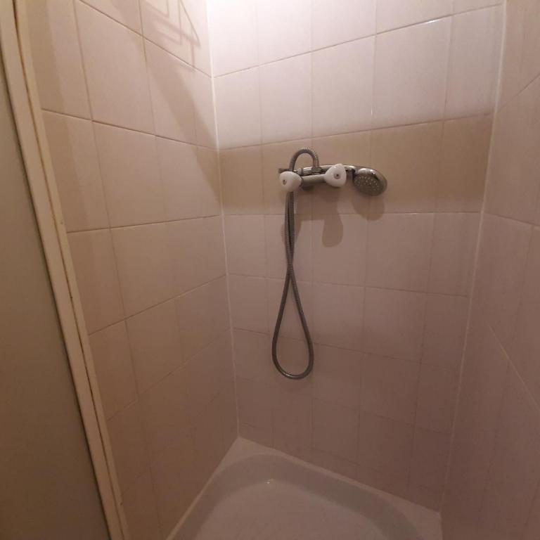 Studio idéal proche plage et port, 3 pers - FR-1-239-930 - One-Bedroom Apartment - 22