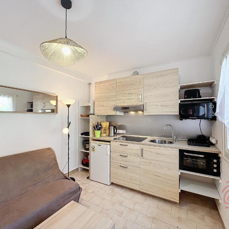 Charmant T2 avec terrasse Sud, parking, WiFi, animaux acceptés - proche thermes et centre Lamalou - FR-1-451-192 - Apartment mit 1 Schlafzimmer - 5