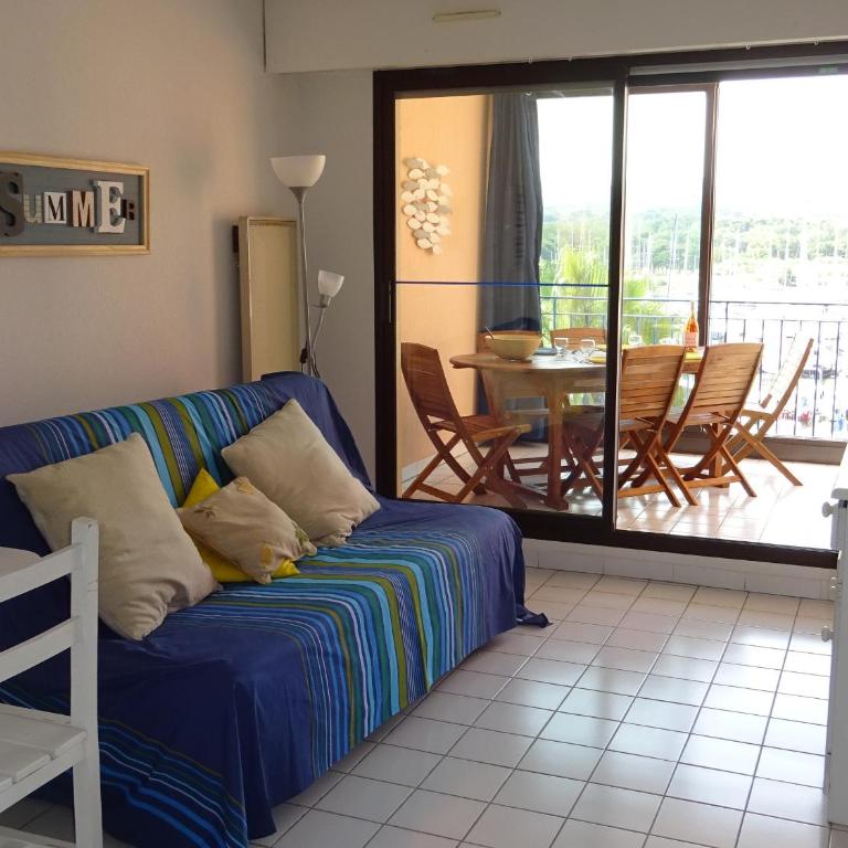 T3 avec terrasse et parking à Argelès-sur-Mer - FR-1-732-20 - Appartement - 11