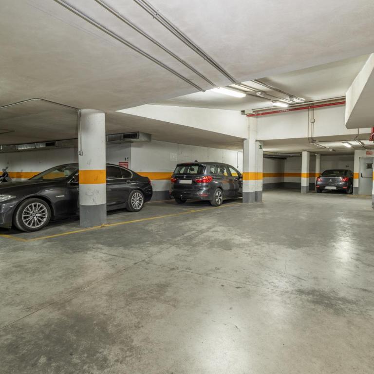 tuGuest Postigo II Catedral Apartment - Free parking - Two-Bedroom Apartment - 34