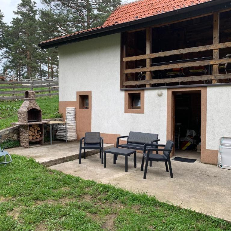 Vikendica Boki i Maki - Kuća sa 2 Spavaće Sobe - 1
