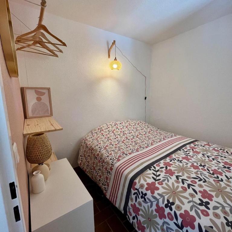 Les Issambres, appt accès direct plage sable, idéal 4 pers, vue mer, Clim - Appartement - Vue sur Mer - 13