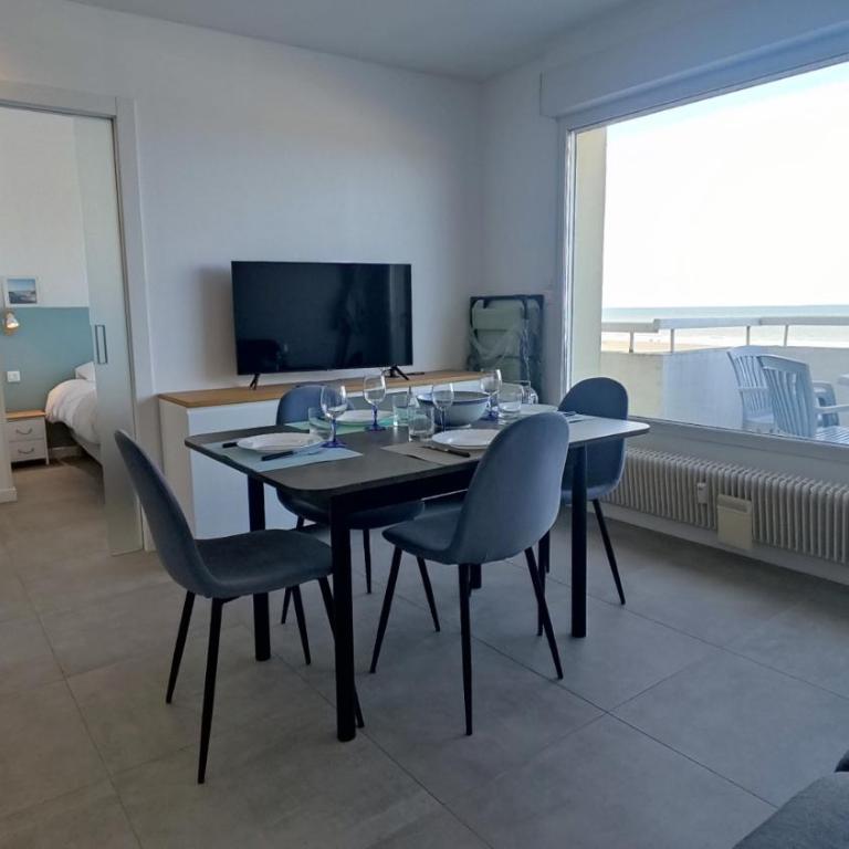 Une terrasse sur la Mer - Appartement - 1