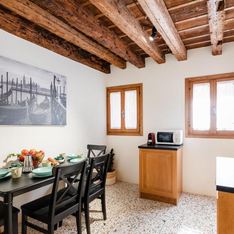 5 minuti da Rialto, intera palazzina Veneziana - Casa con 2 Camere da Letto - 49
