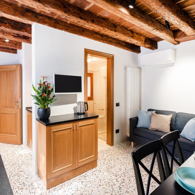 5 minuti da Rialto, intera palazzina Veneziana - Casa con 2 Camere da Letto - 53