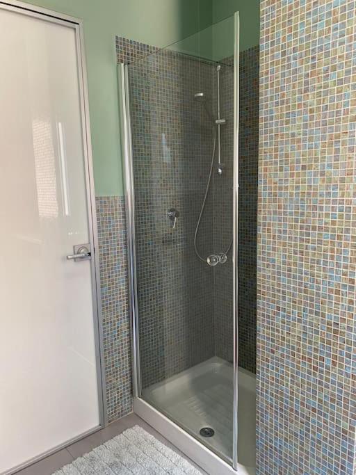 Suite Mela - Two-Bedroom Apartment - 27