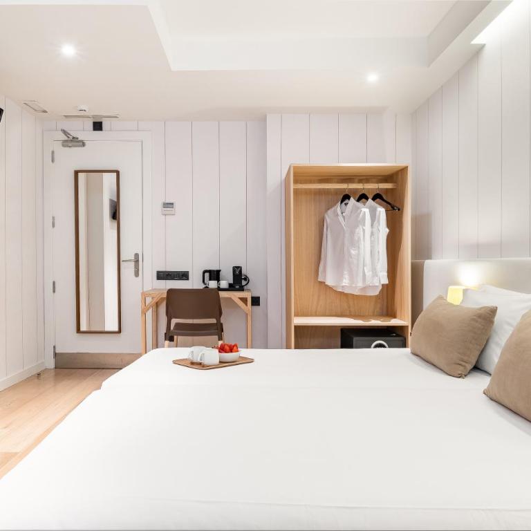 Casa Bella Gracia by Aspasios - Double or Twin Room - 10