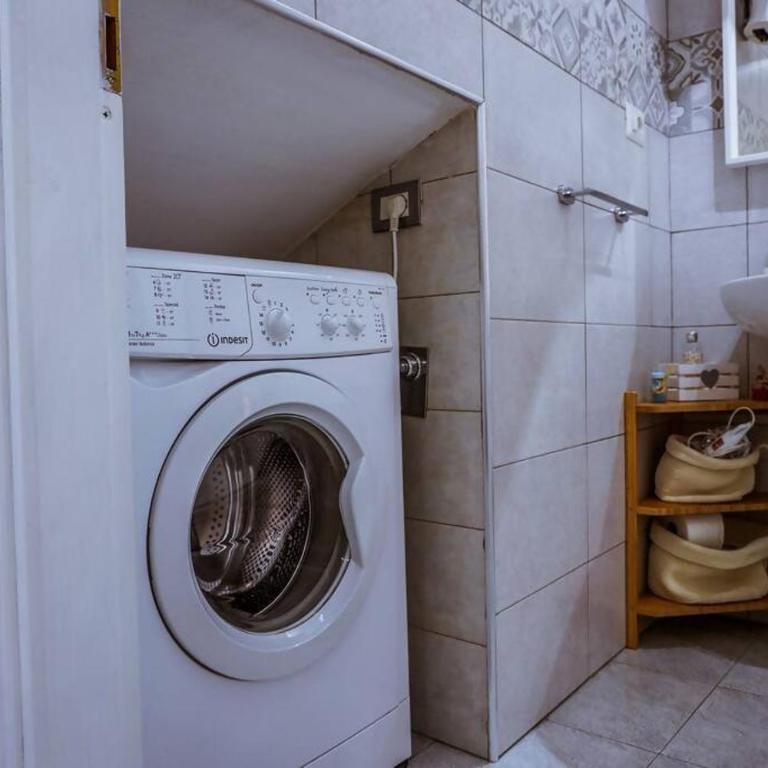 Casa con abbonamento parcheggio sul Lungomare - One-Bedroom Apartment - 7