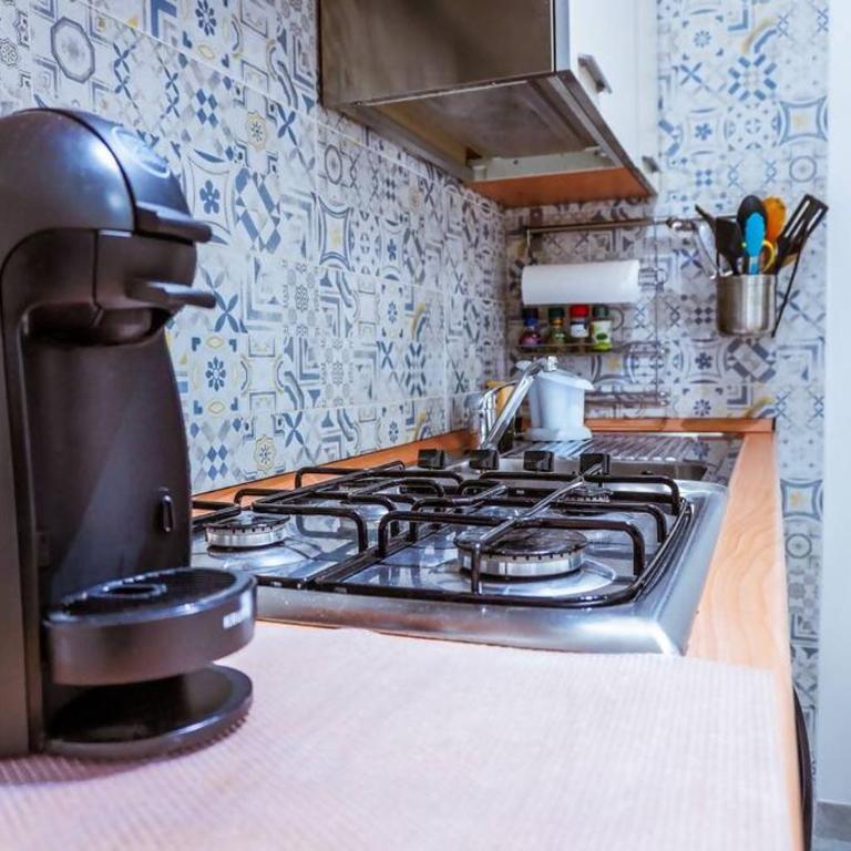 Casa con abbonamento parcheggio sul Lungomare - One-Bedroom Apartment - 17