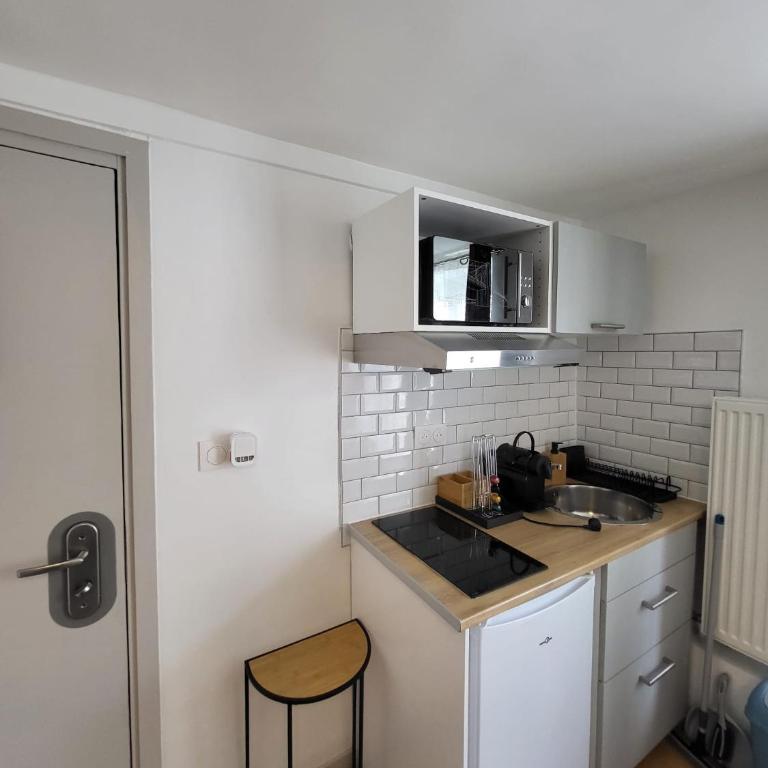 Hôtel Résidence A la Buttes aux Cailles - Studio - 4