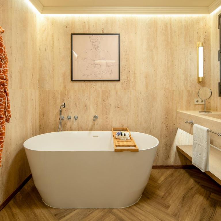 Only YOU Hotel Sevilla - Suite Junior - 3