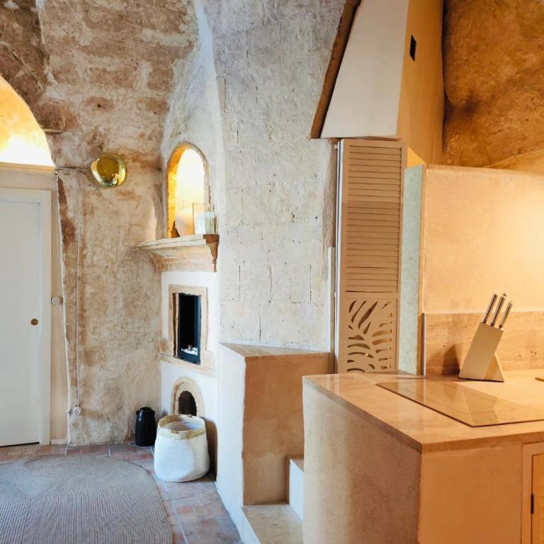 Stone House - One-Bedroom Apartment - 15