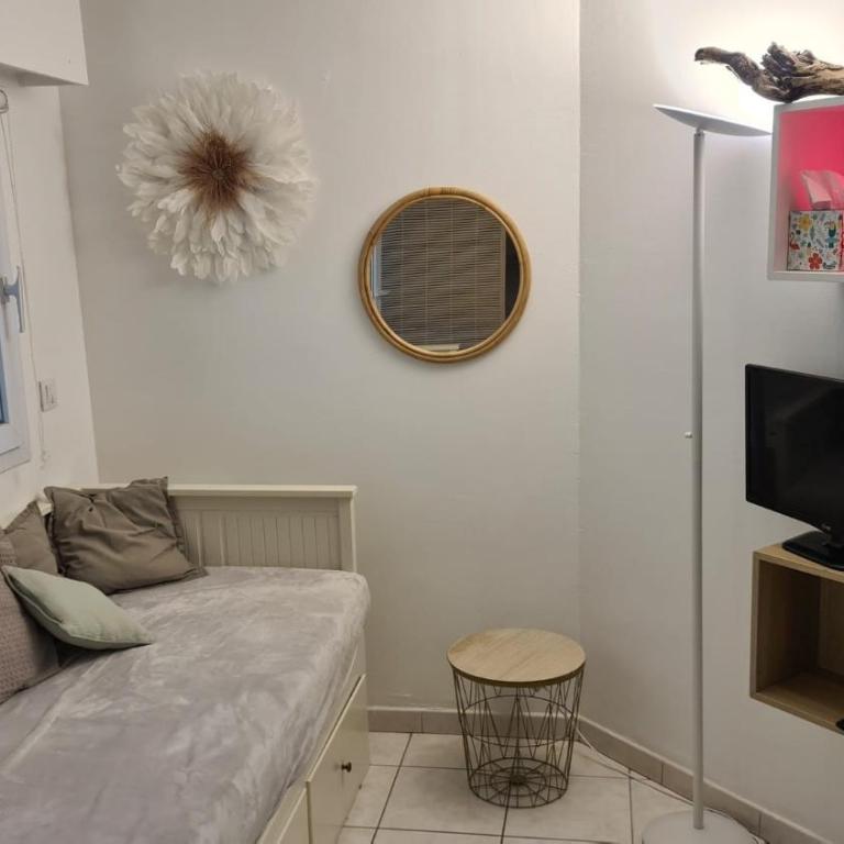 Boulouris - Appt 3/4 pers. bord de mer / piscine - Appartement 1 Chambre - 3