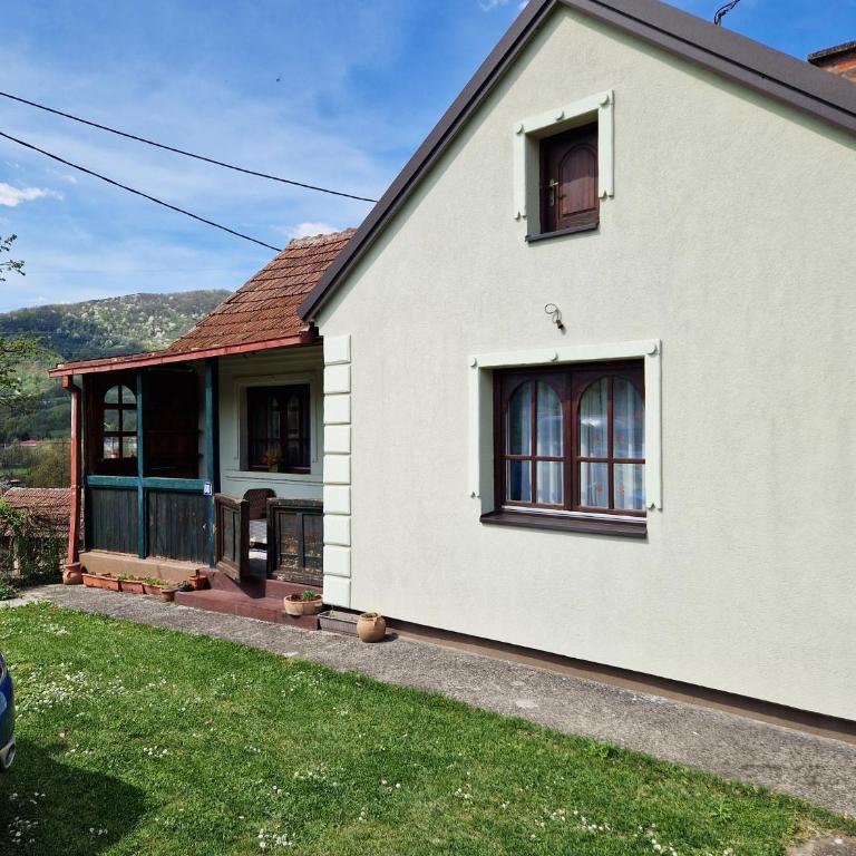 Domacinska kuca - Kuća sa 2 Spavaće Sobe - 2