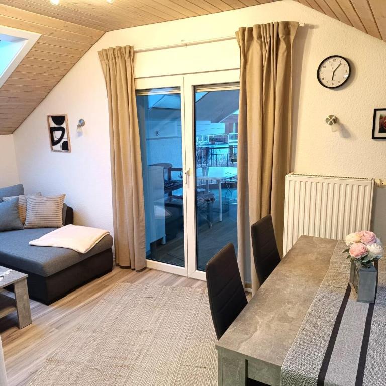 Ferienwohnung Schleßmann - Apartment mit 3 Schlafzimmern und Bad - 2