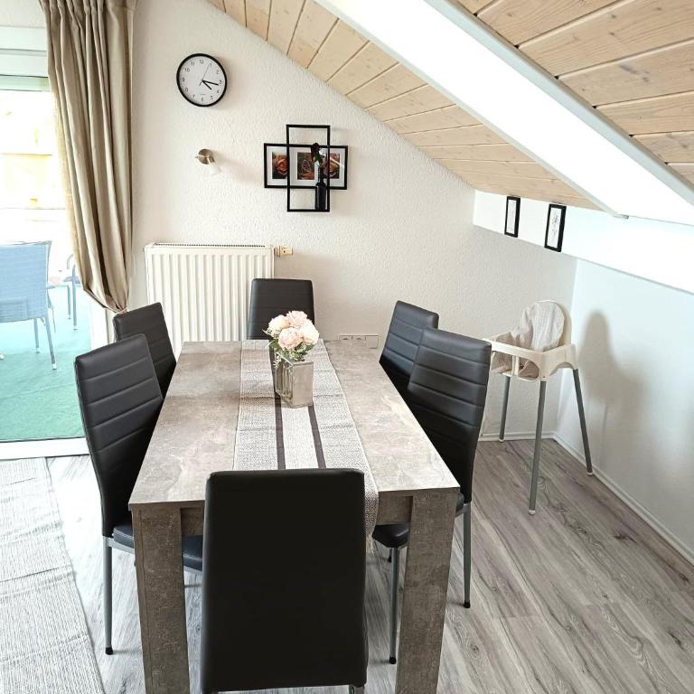 Ferienwohnung Schleßmann - Apartment mit 3 Schlafzimmern und Bad - 6