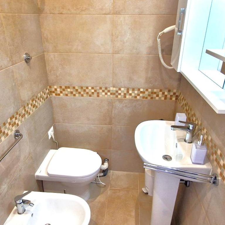 Cecilia Rome House - Camera Singola con Bagno Privato - 15