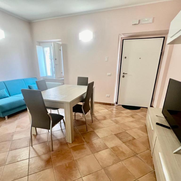 ROSA NEL VERDE - VISTA D'AMARE - Appartamento con 2 Camere da Letto - 5