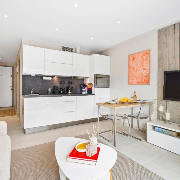 Downtown Cannes Modern 1-Br Apartment - Apartamento - 12