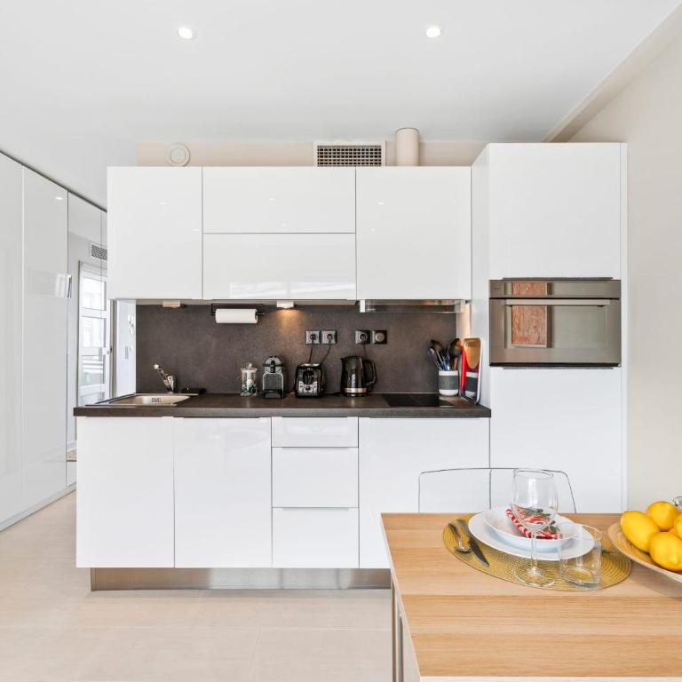 Downtown Cannes Modern 1-Br Apartment - Apartamento - 25