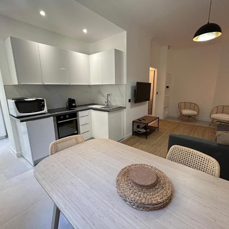 Palais de France Classic Charm - Appartement 1 Chambre - 12