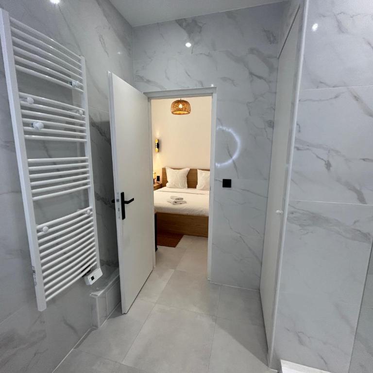 Palais de France Classic Charm - Appartement 1 Chambre - 5