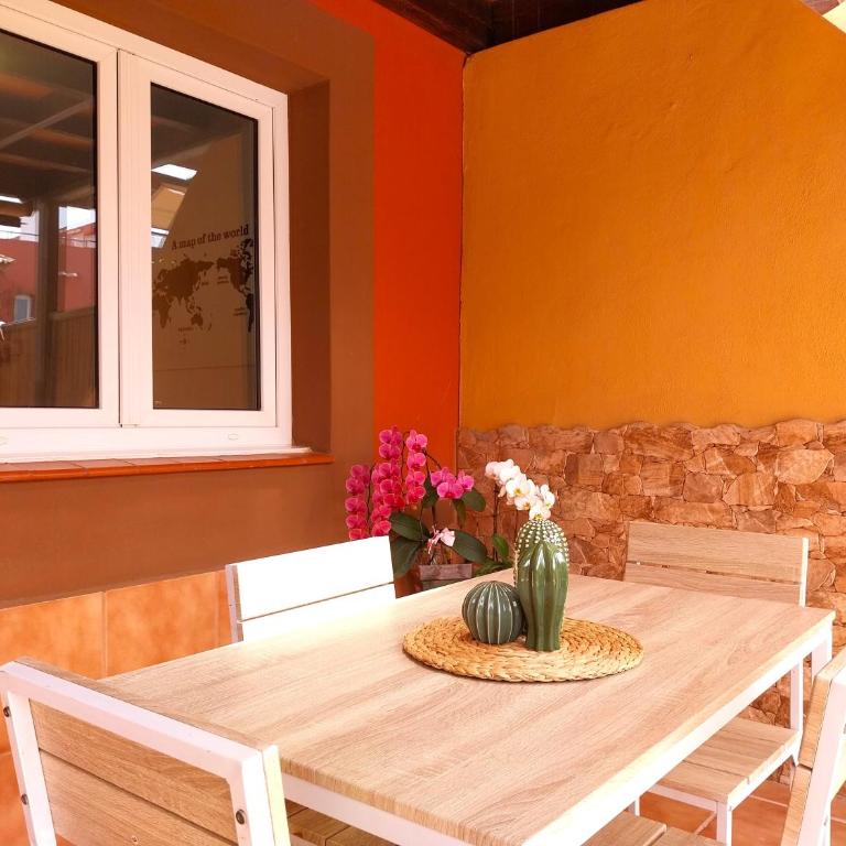 Bubela by Sea You There Fuerteventura - Three-Bedroom House - 4