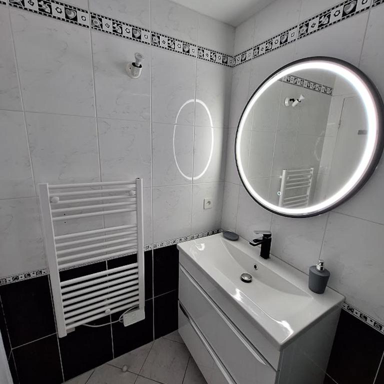 ROCADE DE COLLIOURE appt T4 avec grande terrasse et garage - Apartamento de 3 dormitorios - 19