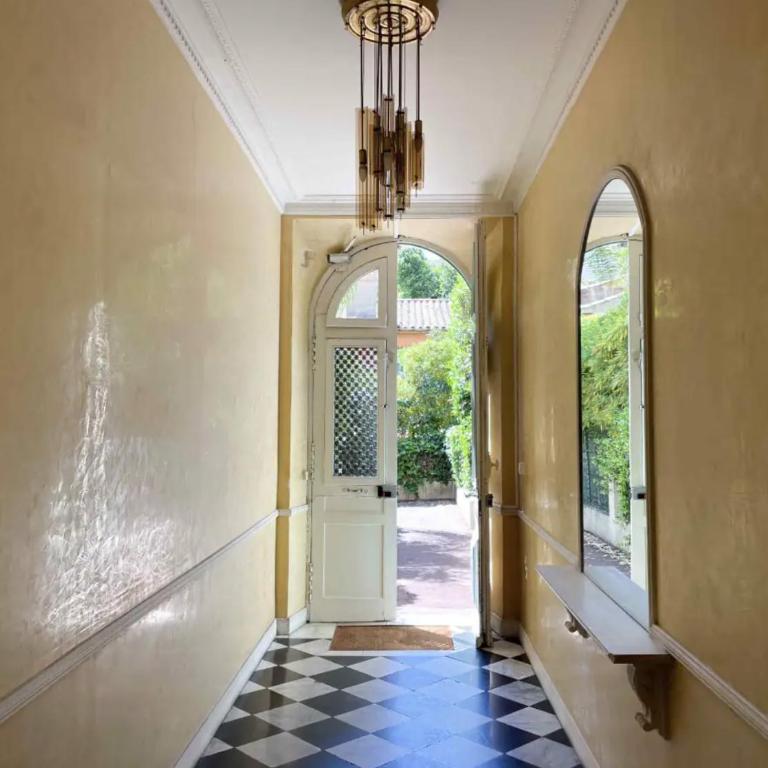 Beautifully renovated 3 bedroom apartment in the heart of Cannes - Apartamento de 3 dormitorios - 20