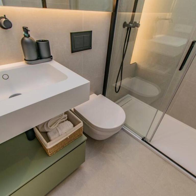Marbella beach & center - One-Bedroom Apartment - 10