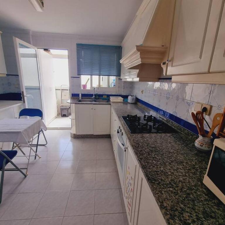 Atico al lado de la marina - Apartamento de 3 dormitorios - 9