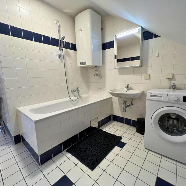 Leoben City Apartments - Premium Apartments 24 7 - Monolocale con Terrazza - 10