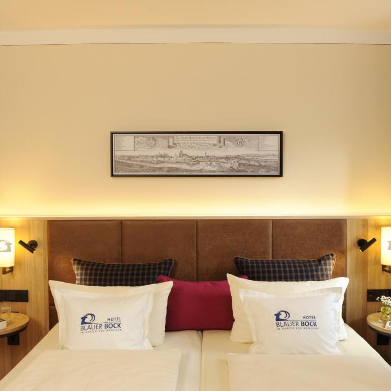 Hotel Blauer Bock - Economy Doppelzimmer mit Gemeinschaftsbad und -WC - 2