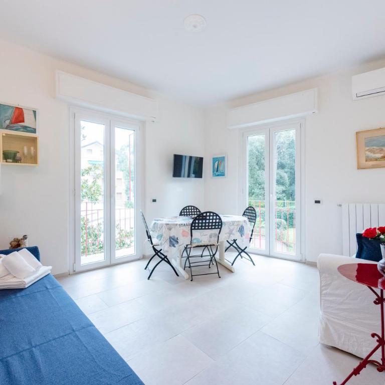 JOIVY Blissful Flat for 6, Close To The Beach - Appartamento con 2 Camere da Letto - 1